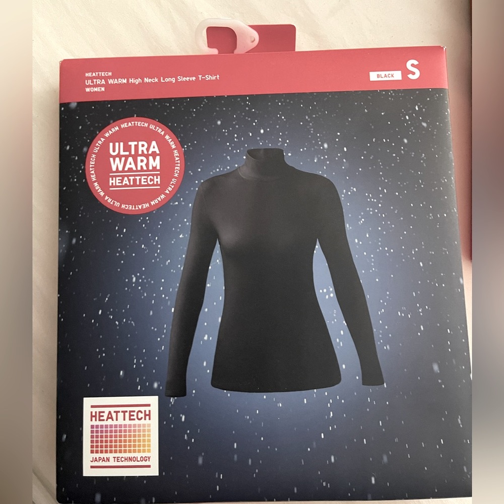 NEW!! Uniqlo heattech women long sleeve Small